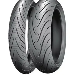 Bestseller MICHELIN KOMPLET OPON (OP2740) 120/70ZR17 PILOT ROAD 3 (58W) TL 2017 + (CAI895661) 190/50ZR17 PILOT ROAD 3 (73W) TL 2017