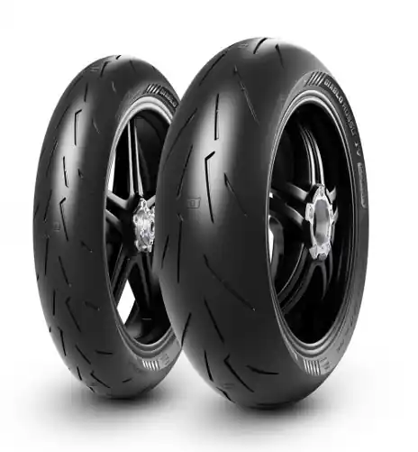 Dodaj do koszyka PIRELLI KOMPLET OPON (3977600) 120/70ZR17 DIABLO ROSSO 4 CORSA (58W) TL 2023 + (3978000) 180/60ZR17 ROSSO 4 CORSA (75W) TL 2022