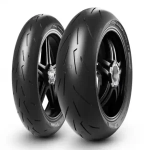 Bestseller PIRELLI KOMPLET OPON (3977600) 120/70ZR17 DIABLO ROSSO 4 CORSA (58W) TL 2023 + (3978100) 190/55ZR17 ROSSO 4 CORSA (75W) TL 2022