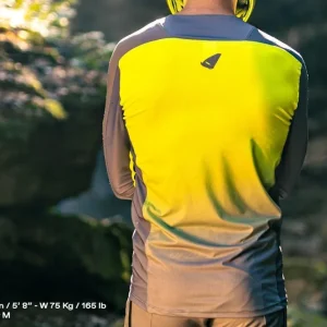 Super okazja UFO 2023/05 KOSZULKA ROWEROWA MTB / E-BIKE TERRAIN LV1 JERSEY MADE IN ITALY (DŁUGI RĘKAW) KOLOR SZARY/CZARNY ROZMIAR XL - KOLEKCJA 2023