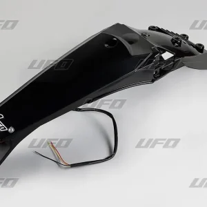 UFO BŁOTNIK TYŁ YAMAHA WRF 250 15-18, WR 450F 16-18 Z LAMPKĄ KOLOR CZARNY ( ENDURO Z LAMPKĄ LED ) - WYPRZEDAŻ Premium